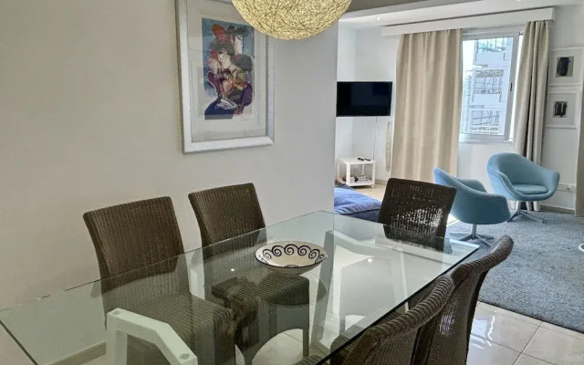 Helena Beach Apartment