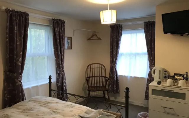 Meadowbrook Cottage B&B