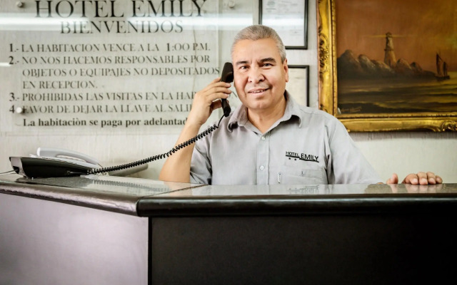 Hotel Emily