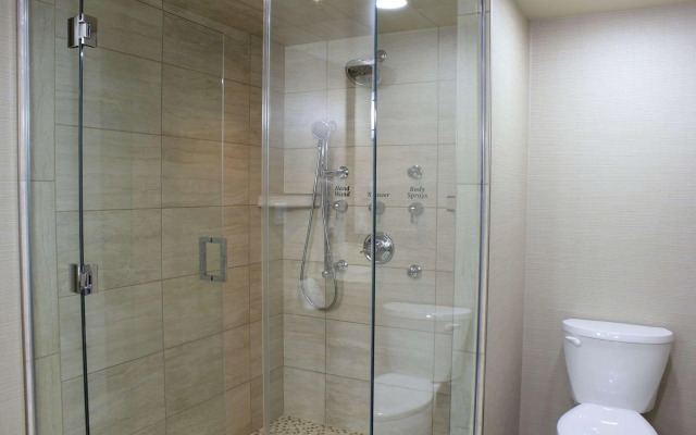 Quality Hotel & Conference Centre