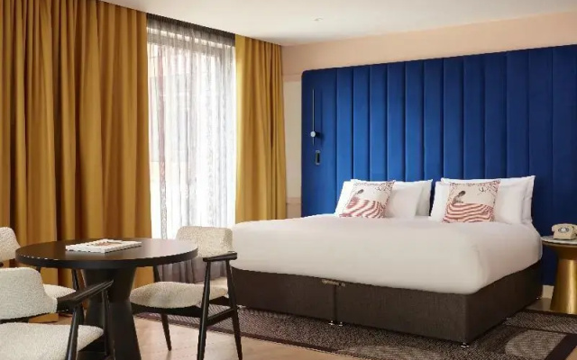 Hotel Indigo Gloucester The Forum By IHG