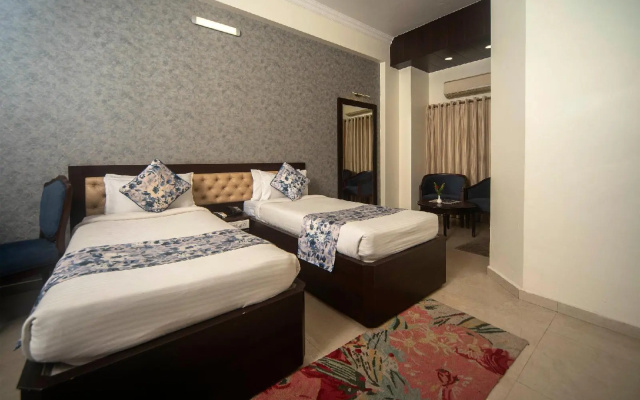 Hotel Regency – Guest Rooms – Varanasi