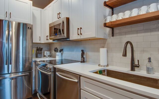 Modern Luxury at The 1865