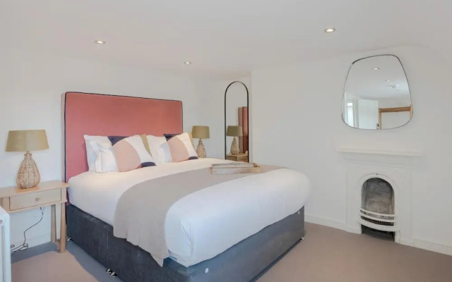 Your Apartment Redcliffe Parade No9 I Maisonette