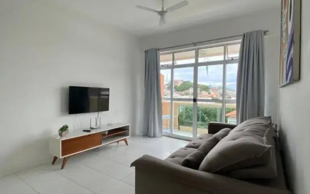Lindo Apto 2 quartos c/suíte de frente na prainha!