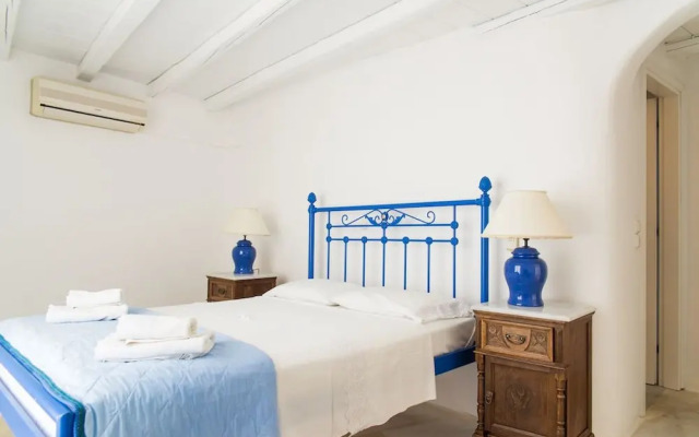 Villa Adonis