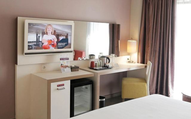 Mercure Padang