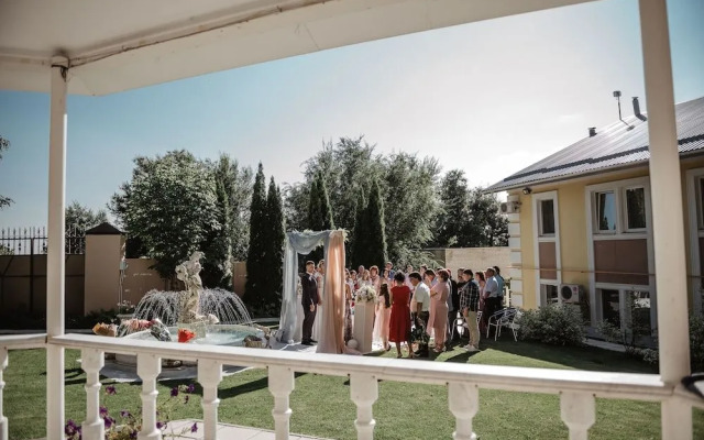 Zhuravli Park Hotel