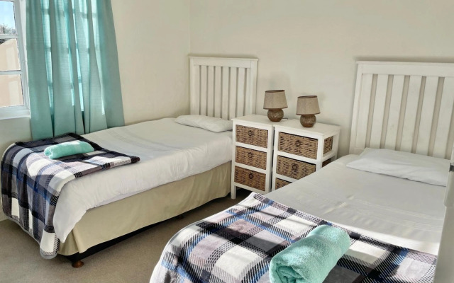 26 Settler Sands Beachfront Accommodation Sea View