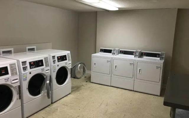 Riverwood Inn Extended Stay
