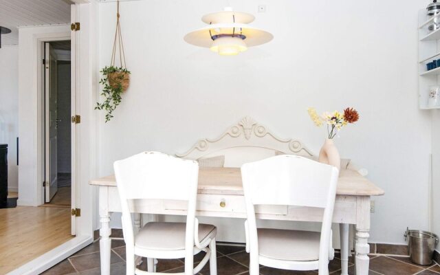 8 Person Holiday Home in Grenaa
