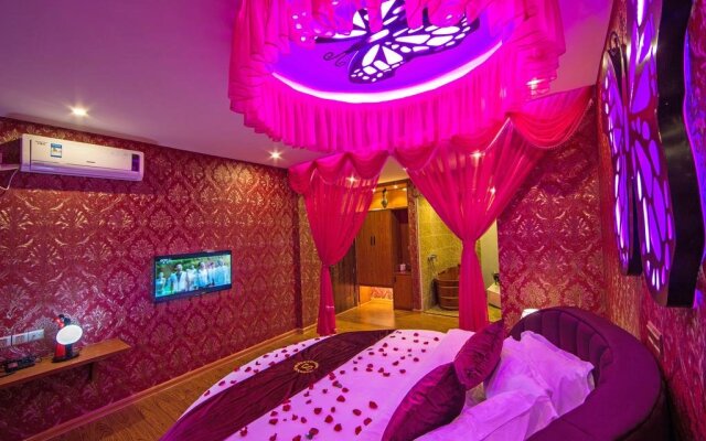 Dream In Jiangnan Hotel