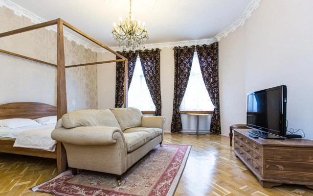 Апартаменти на Михальчука 5