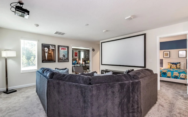 4629Target 9 Br Villa With Games Room Home