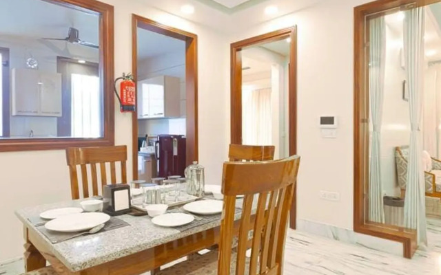 Urban Modern Loft Near Fortis