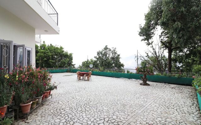 OYO 12853 The Kings Kalandi Resort