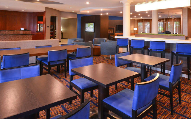 Courtyard by Marriott Pittsburgh Monroeville
