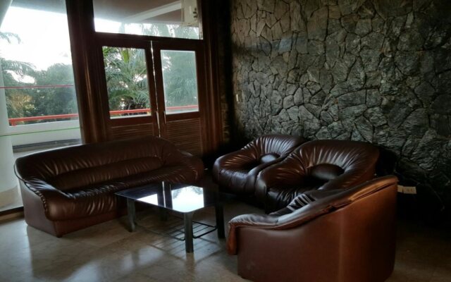 Sunshine Beach Condotel