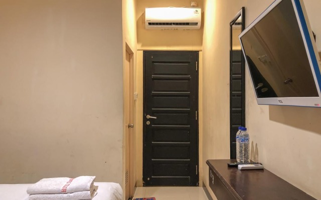 Hotel D'Mario Palopo