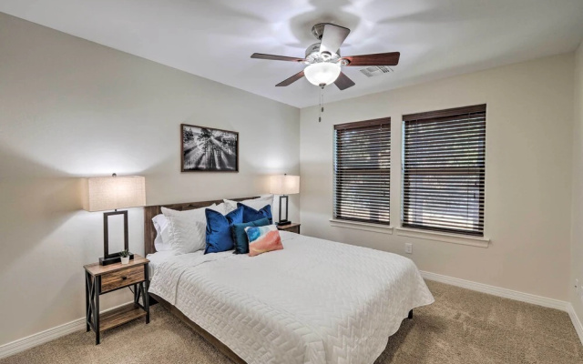 Flagstaff Family Getaway ~ 4 Miles to Downtown!