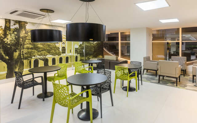Ibis Styles Belém Hangar
