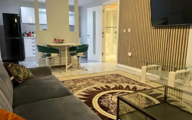 Luxury 9ine Lux Cosy 2 Bedroom Apartment