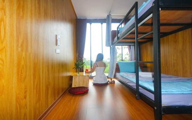 C Hostel