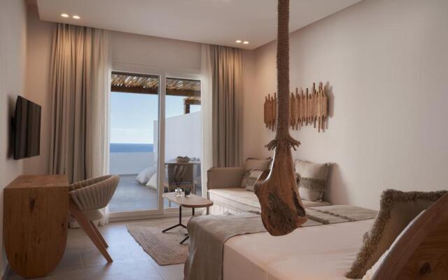 Armony Suites Milos