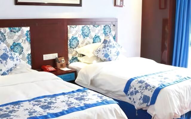 Guizhouqing Theme Hotel (Guiyang Convention and Exhibition Center)