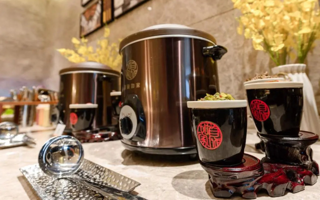 Homeinn Plus Hotel (Jinzhou Railway Station Renmin Street)