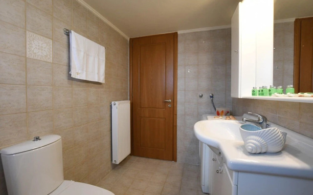 Lukas Apartment