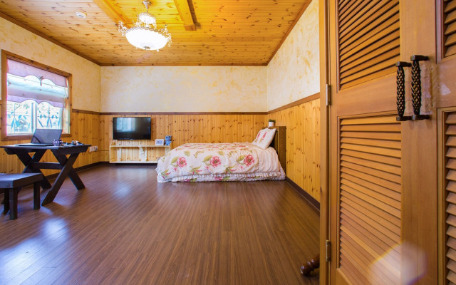 Muju Cherish Pension