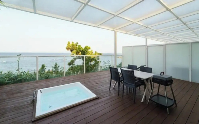 Pohang Red House Ocean Hills Pension