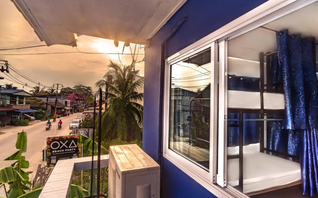 See Sea Backpackers House Hostel