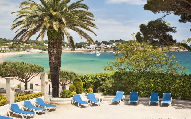 Hotel ILUNION Caleta Park