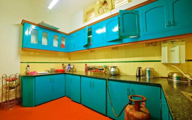 Sai White Villa
