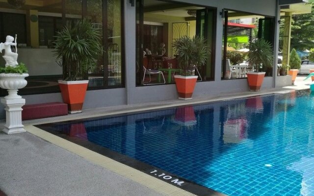 Ud Pattaya Hotel