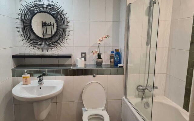 Impeccable 1-bed Apartment in Manchester