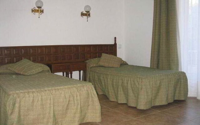 Hostal Port Fornells - Adults Only