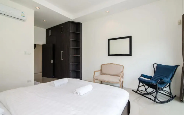 Private  4 Bedroom Pool Villa L28