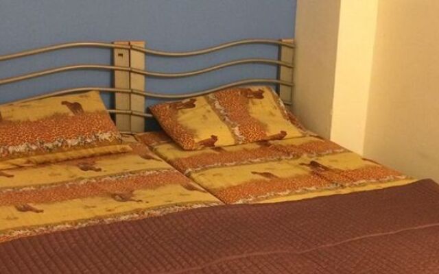 Funky Inn Guest House & Hostel