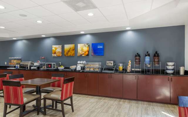 Comfort Suites Atlanta Airport