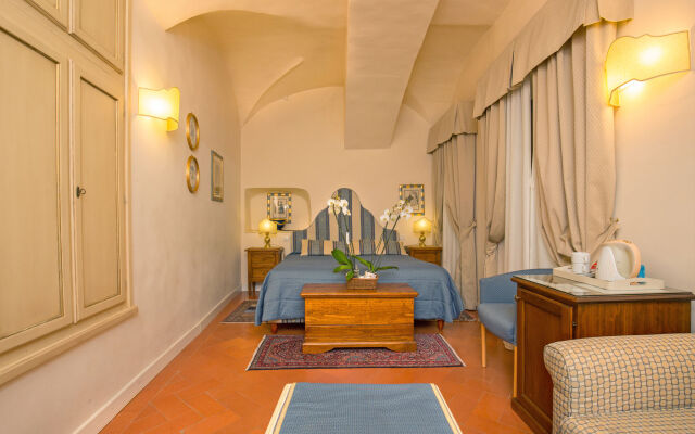 La Casa del Garbo - Luxury Rooms & Suite
