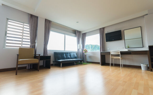 Sinkiat Buri Hotel