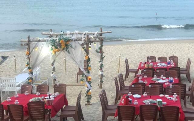 Nana Lee Homestay & Restaurant