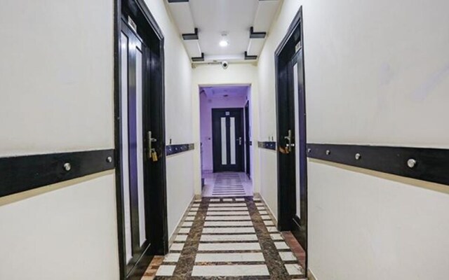 Fabhotel Blue Moon Home Stay