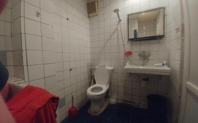 37 Platon Ioseliani Street