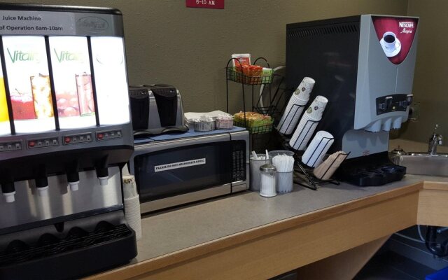 SureStay Plus Hotel by Best Western Lethbridge