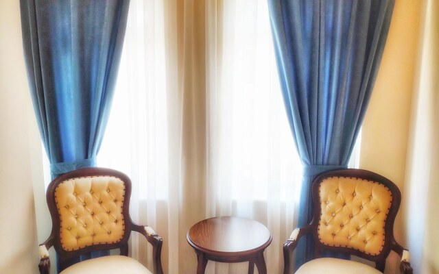 Adamarin Terrace Hotel