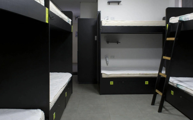 Aki Hostel